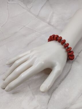 Quoc Trading Sponge Coral/Sterling Silver Stretch Bracelet
